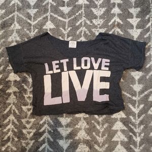 Off the shoulder tshirt (cropped)